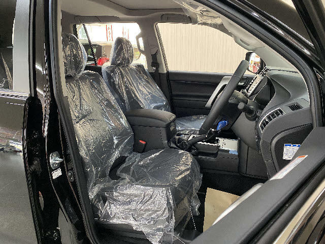 Toyota Prado TXL image 2